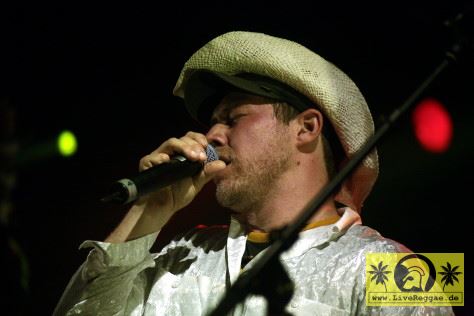 Mellow Mark (D) with The Ruff Cats - Chiemsee Reggae Festival - Übersee - Tent Stage 23. August 2008 (10).jpg